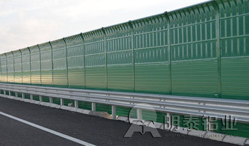 香蕉国产精品鋁業5A03合金用於製作聲屏障